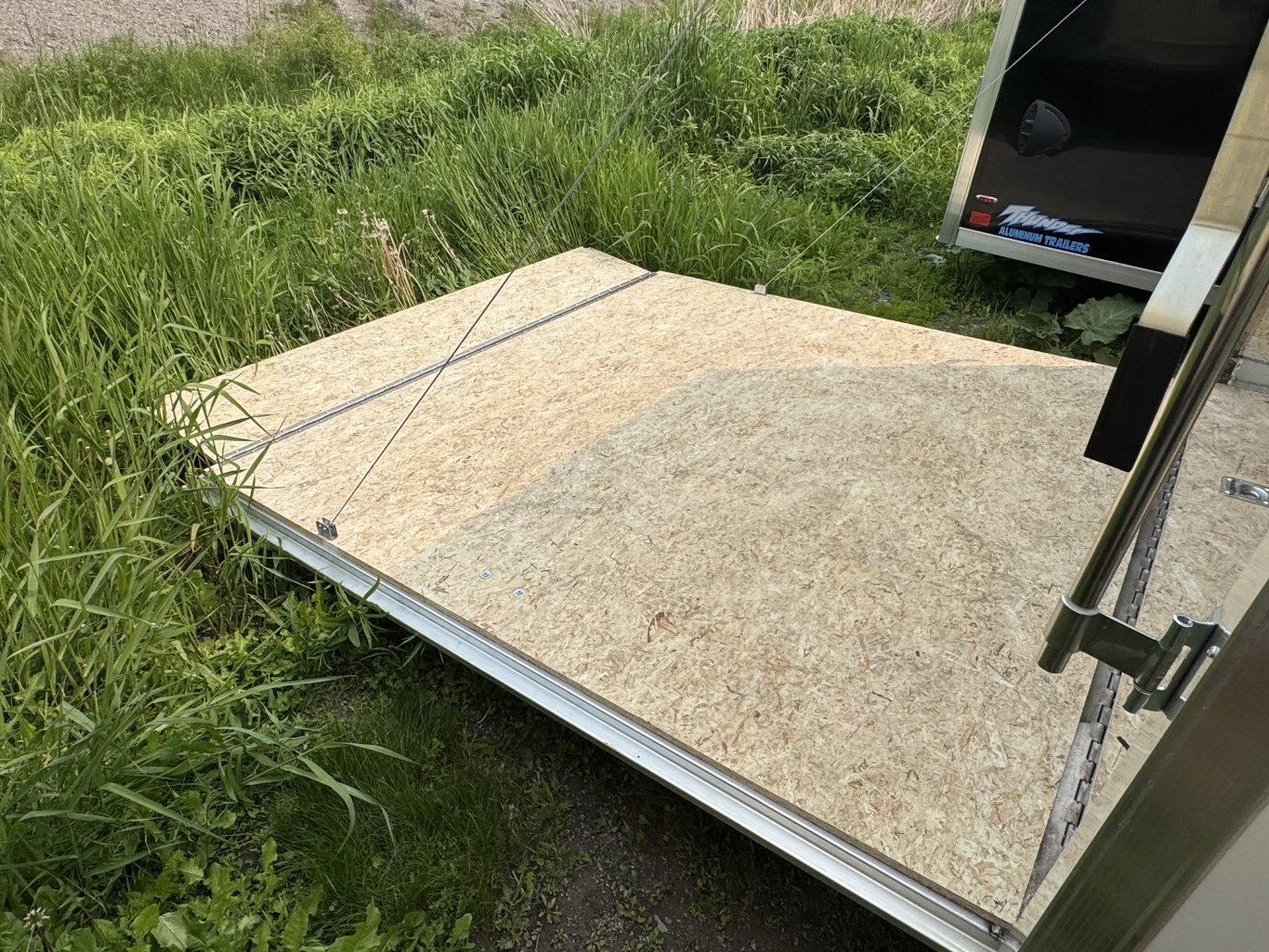 LEGEND 22' ENCLOSED TRAILER