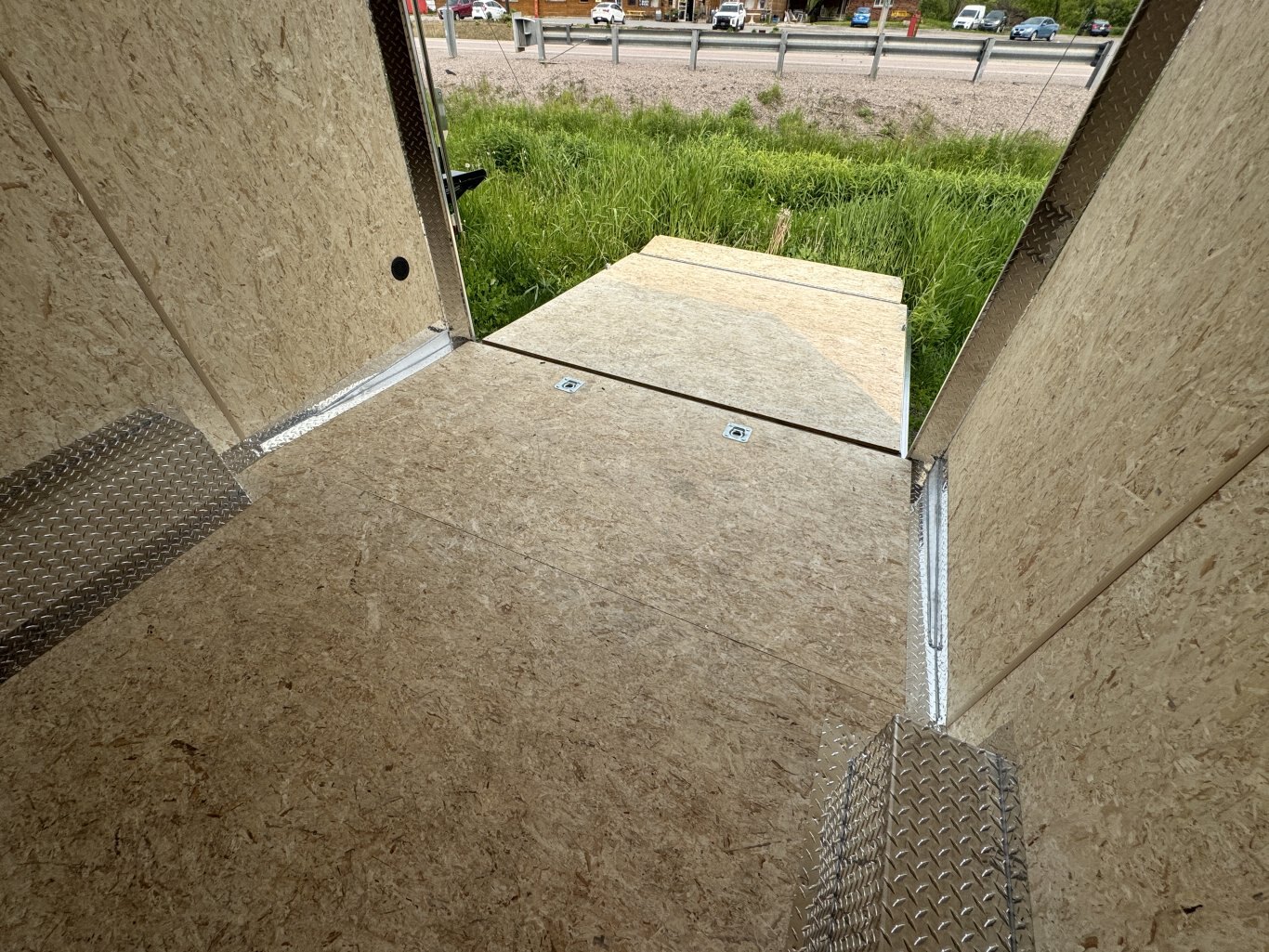 LEGEND 22' ENCLOSED TRAILER