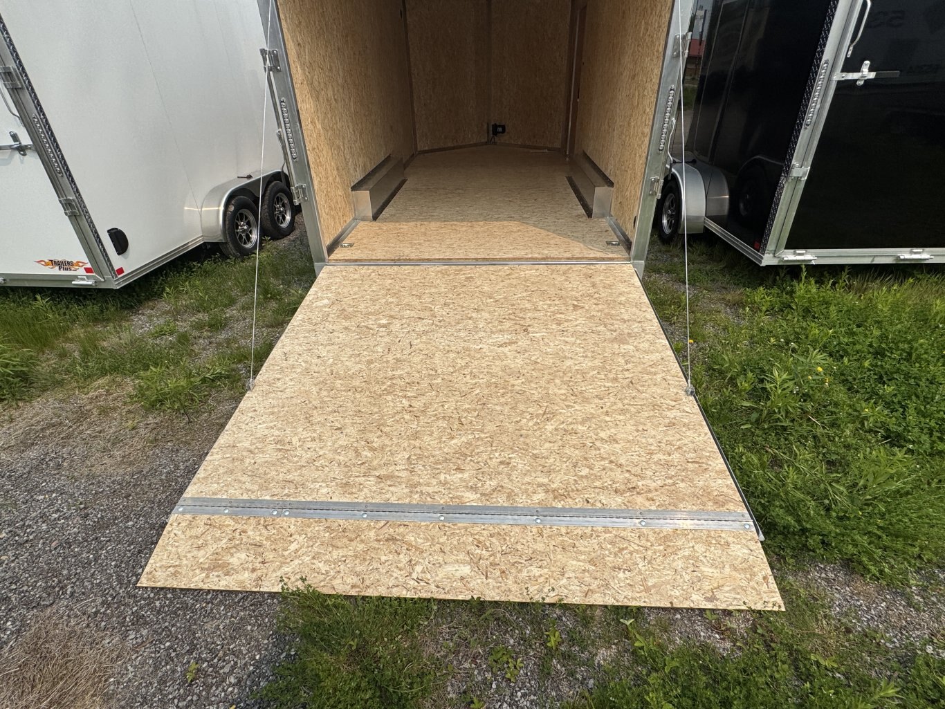 ROCKLYN 16' Car Hauler