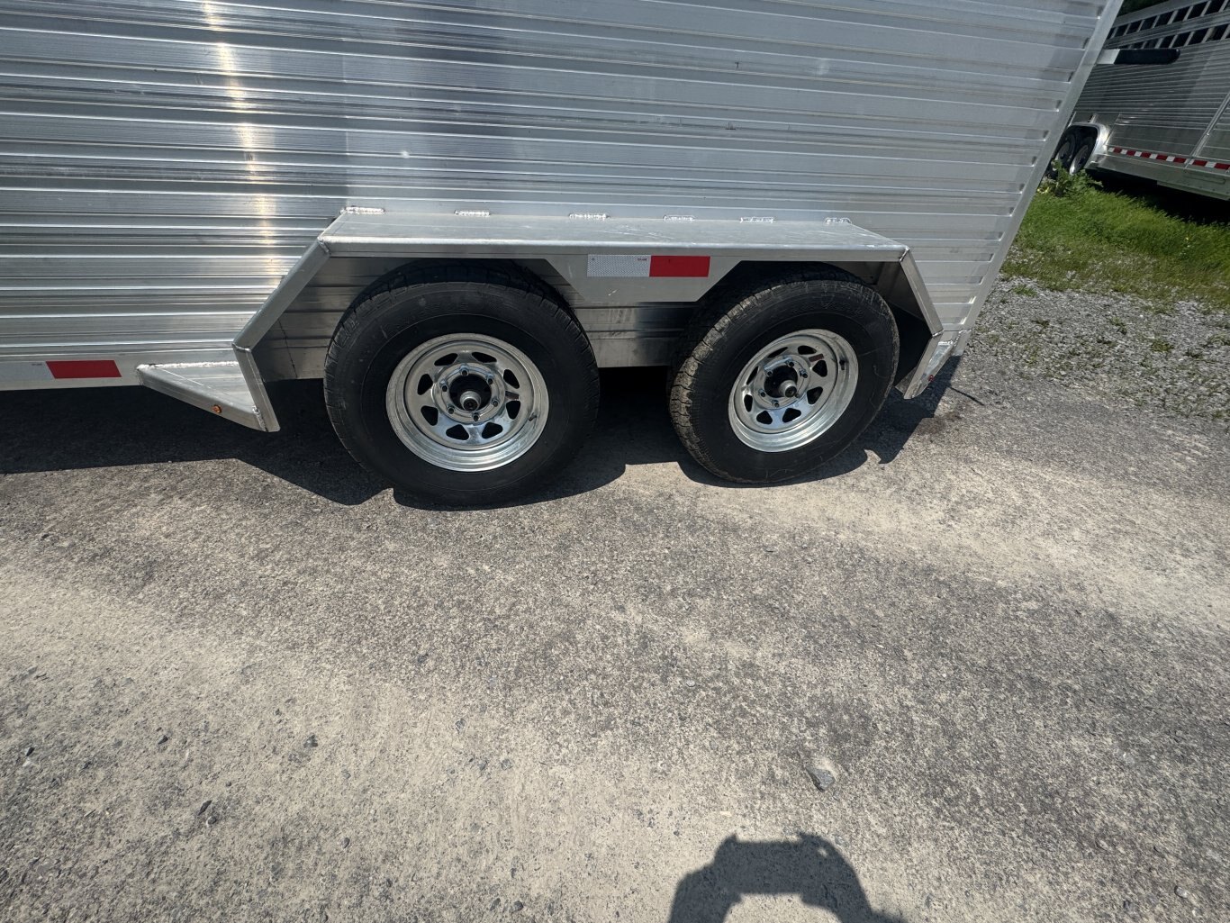 AGHAUL 14' ALUMINUM LIVESTOCK TRAILER