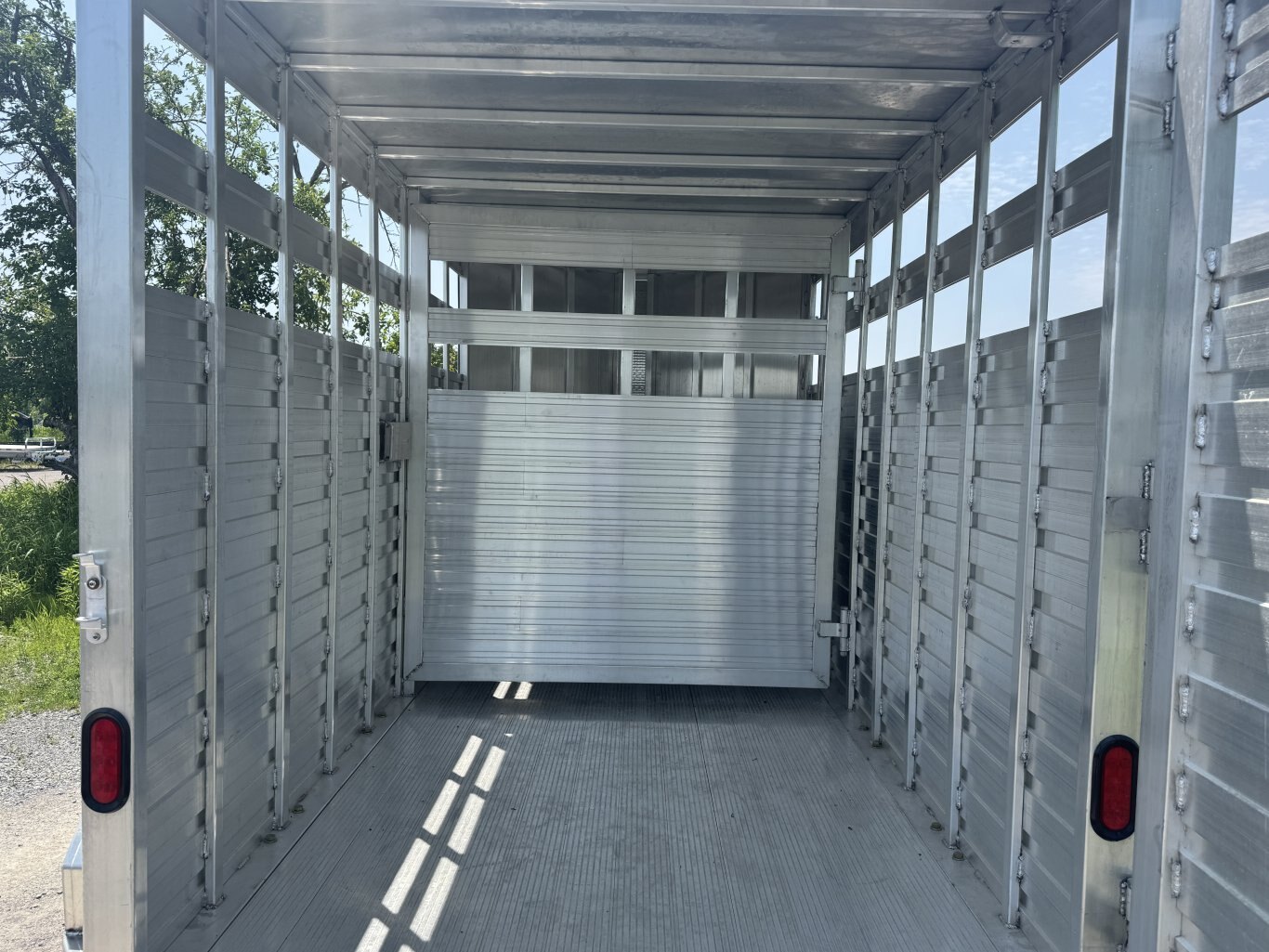 AGHAUL 14' ALUMINUM LIVESTOCK TRAILER