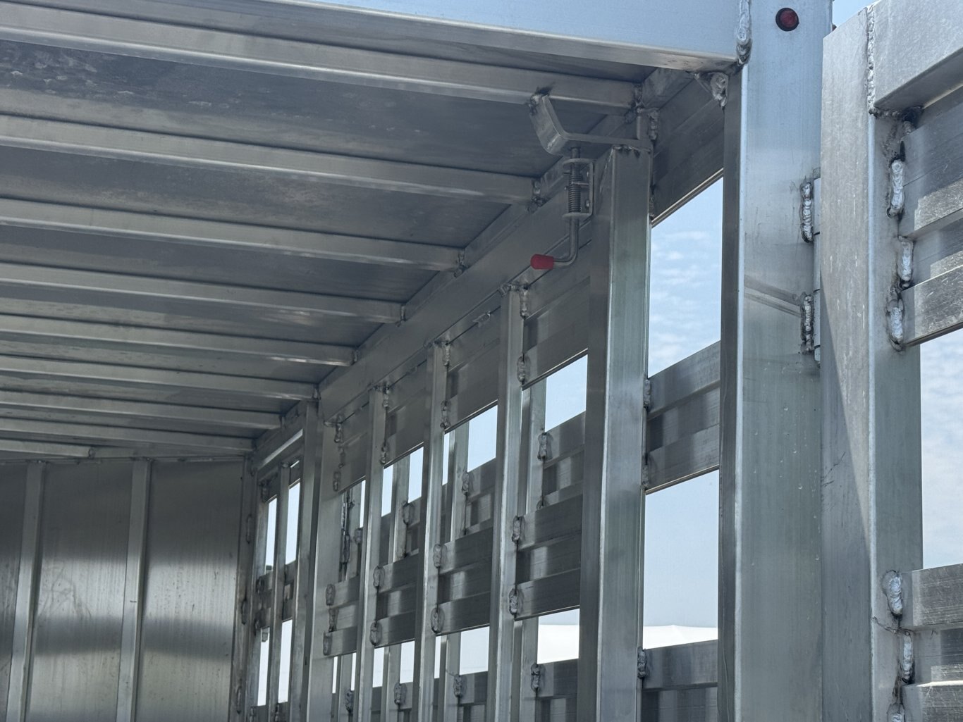 AGHAUL 14' ALUMINUM LIVESTOCK TRAILER