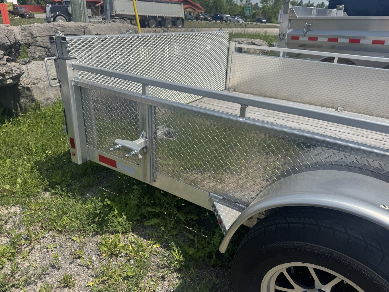 ENBECK 12' SIDE LOAD UTILITY TRAILER