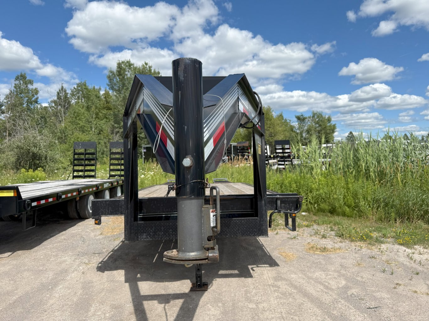 CORN PRO 21' GN EQUIPMENT TRAILER