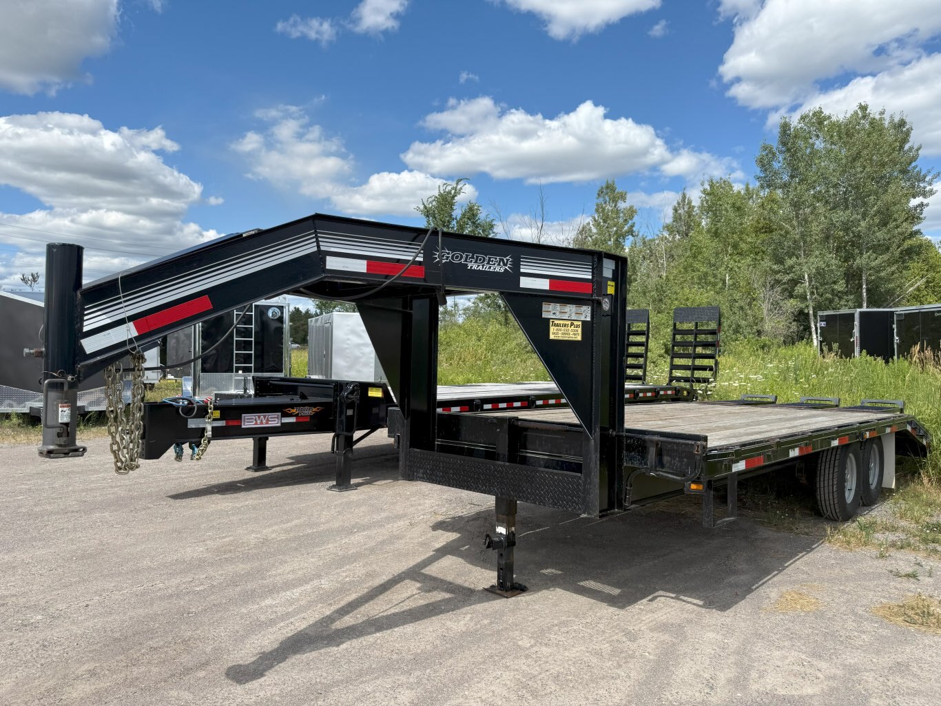 CORN PRO 21' GN EQUIPMENT TRAILER