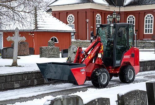 HillTip IceStriker™ Self loading Drop Spreader 250 DSB
