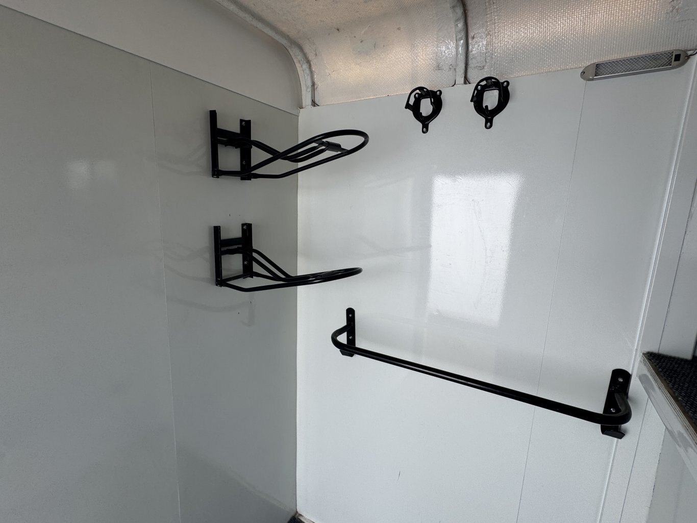 Gooseneck 2 Horse Straight with Dress