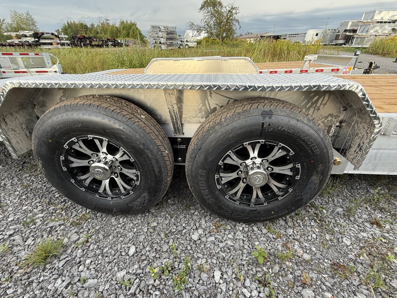 NORDTEK 7TON 20' ALUMINUM FULL TILT TRAILER