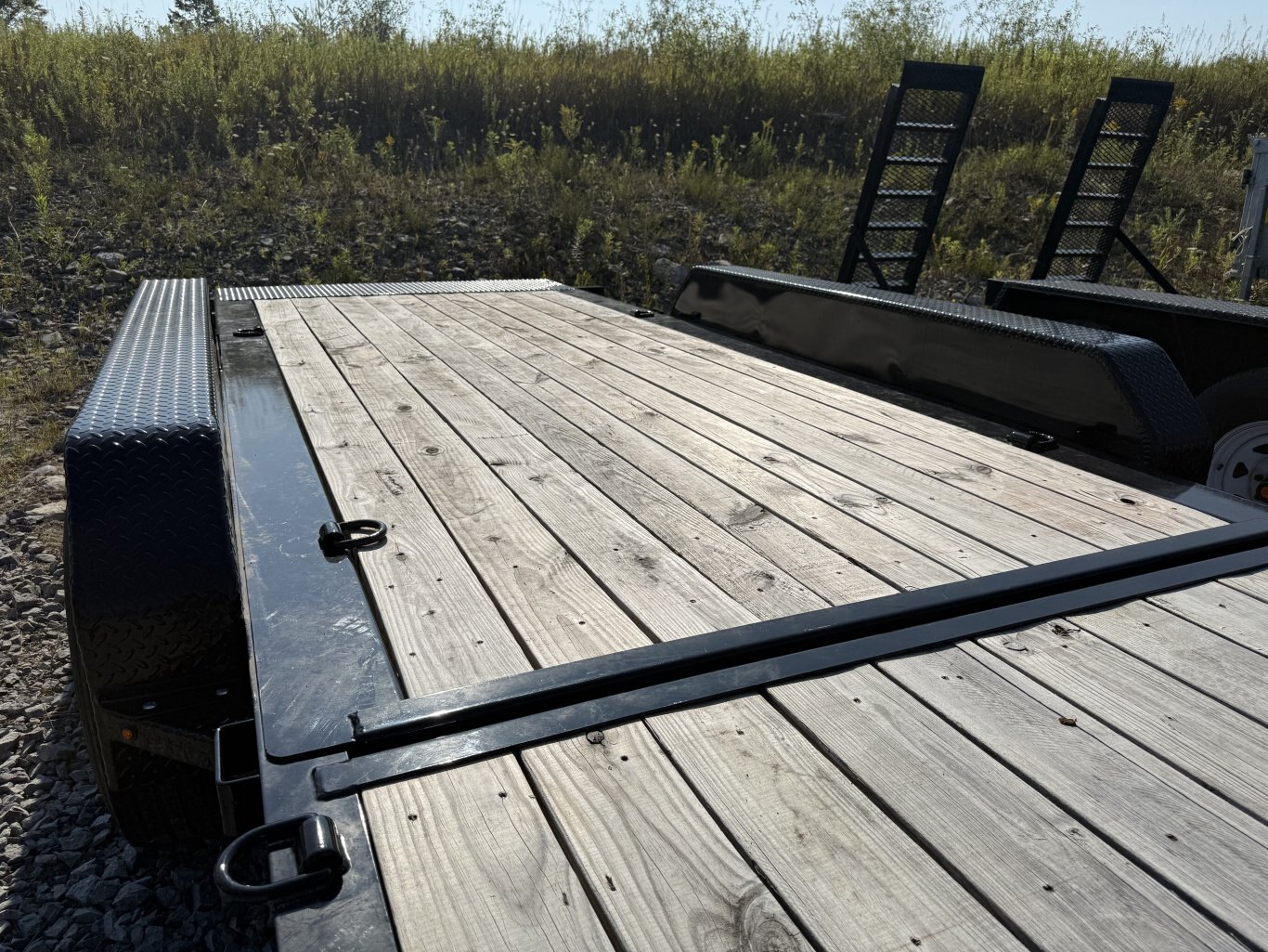 DIAMOND C 24' TILT TRAILER