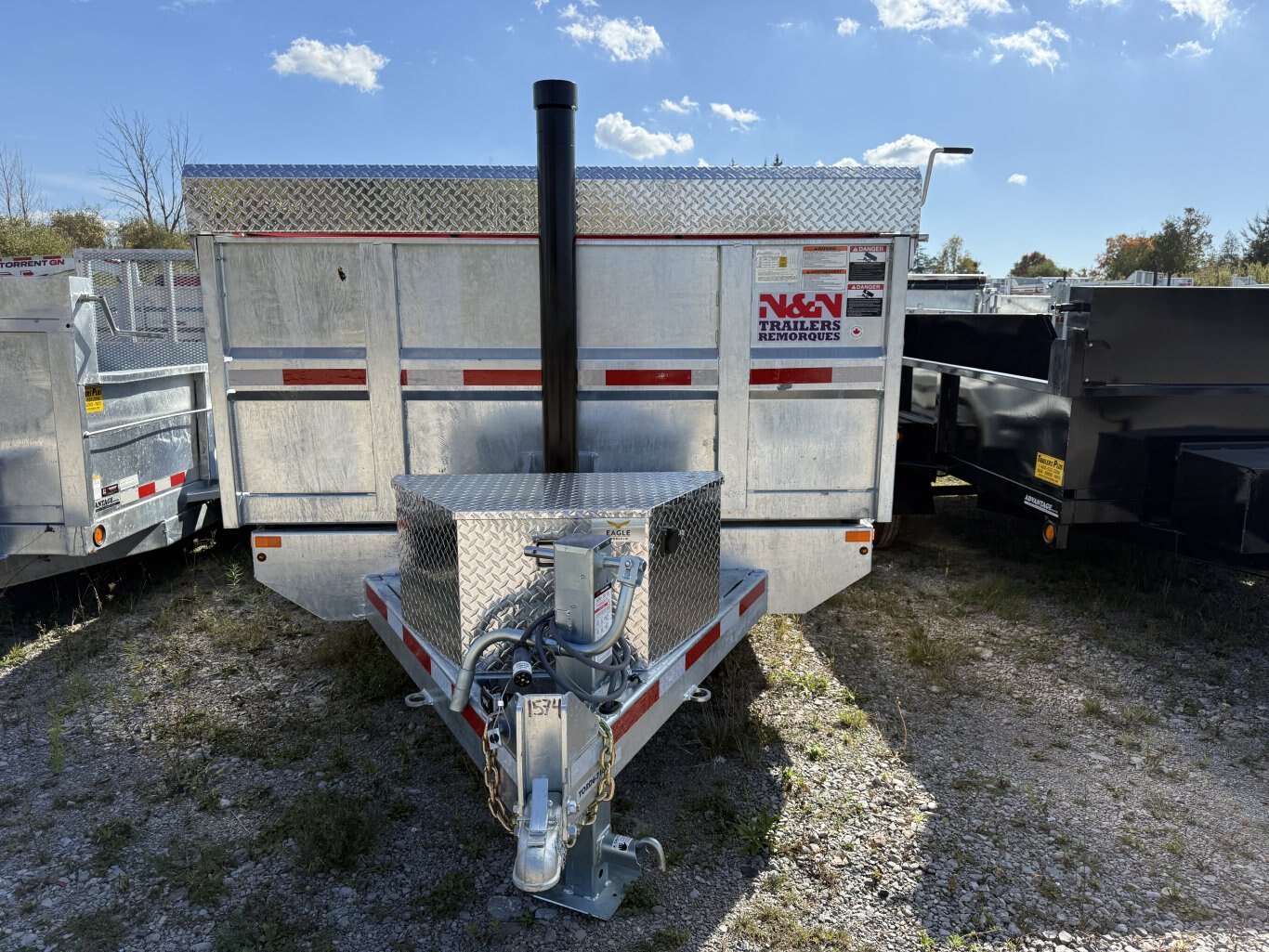 N&N 16' DUMP TRAILER WITH 7.5K AXLES