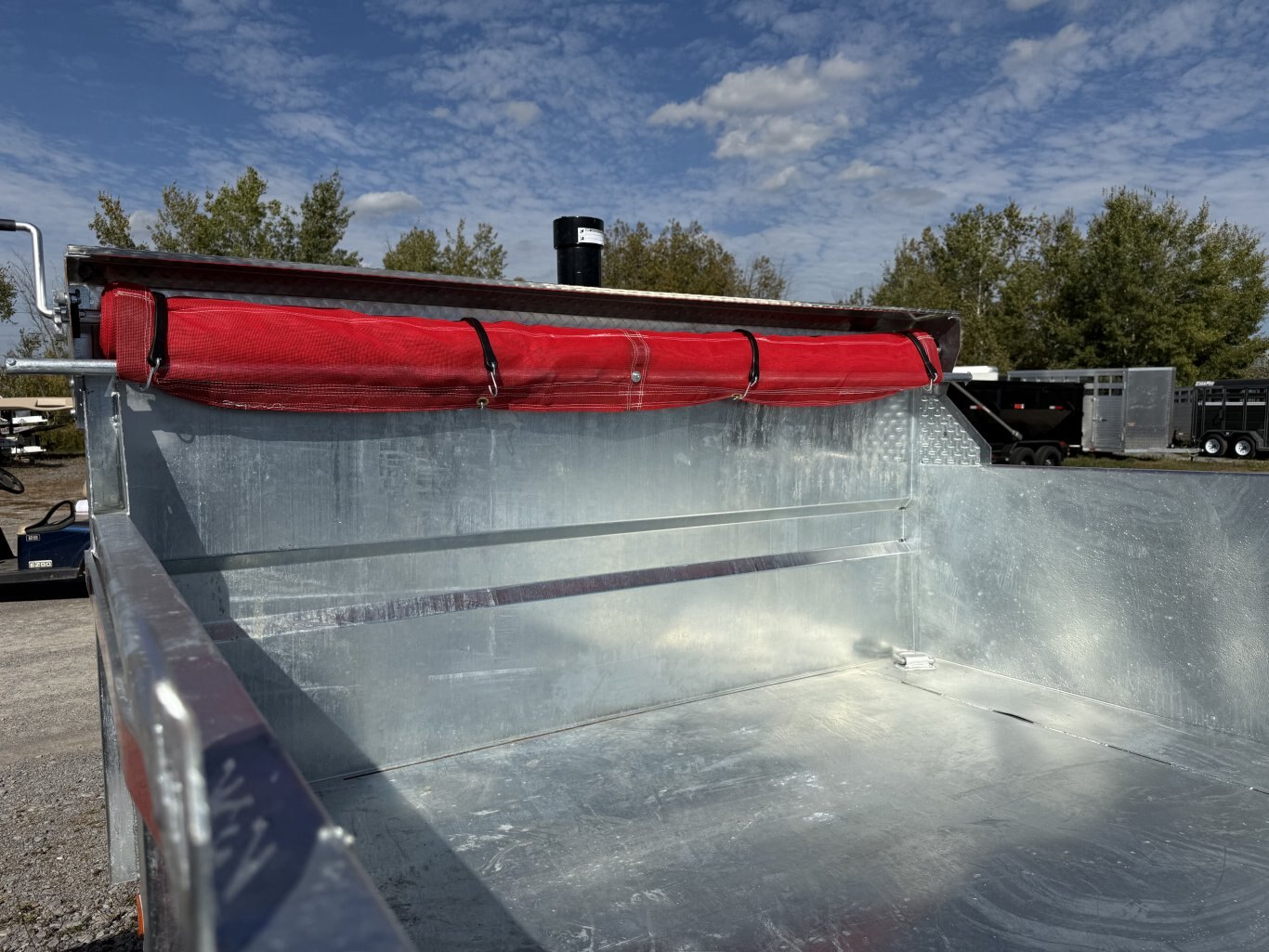 N&N 16' DUMP TRAILER WITH 7.5K AXLES