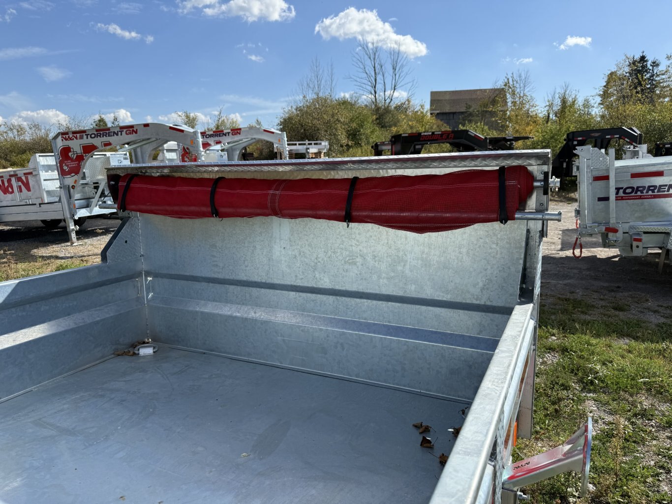 N&N 12' DUMP WITH HYDRAULIC JACK