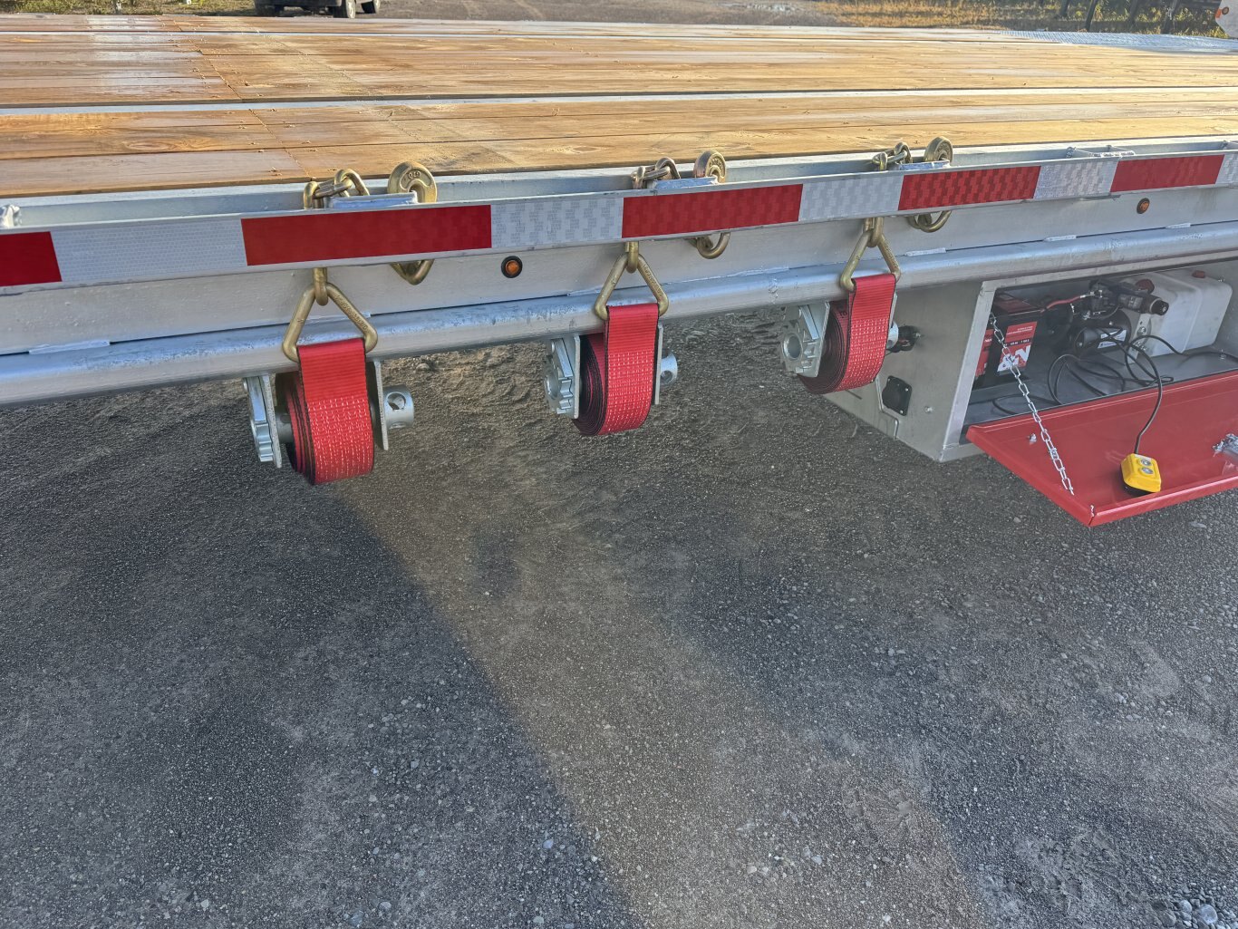 40' 40K Galvanized Hydraulic Dove Equipment Trailer