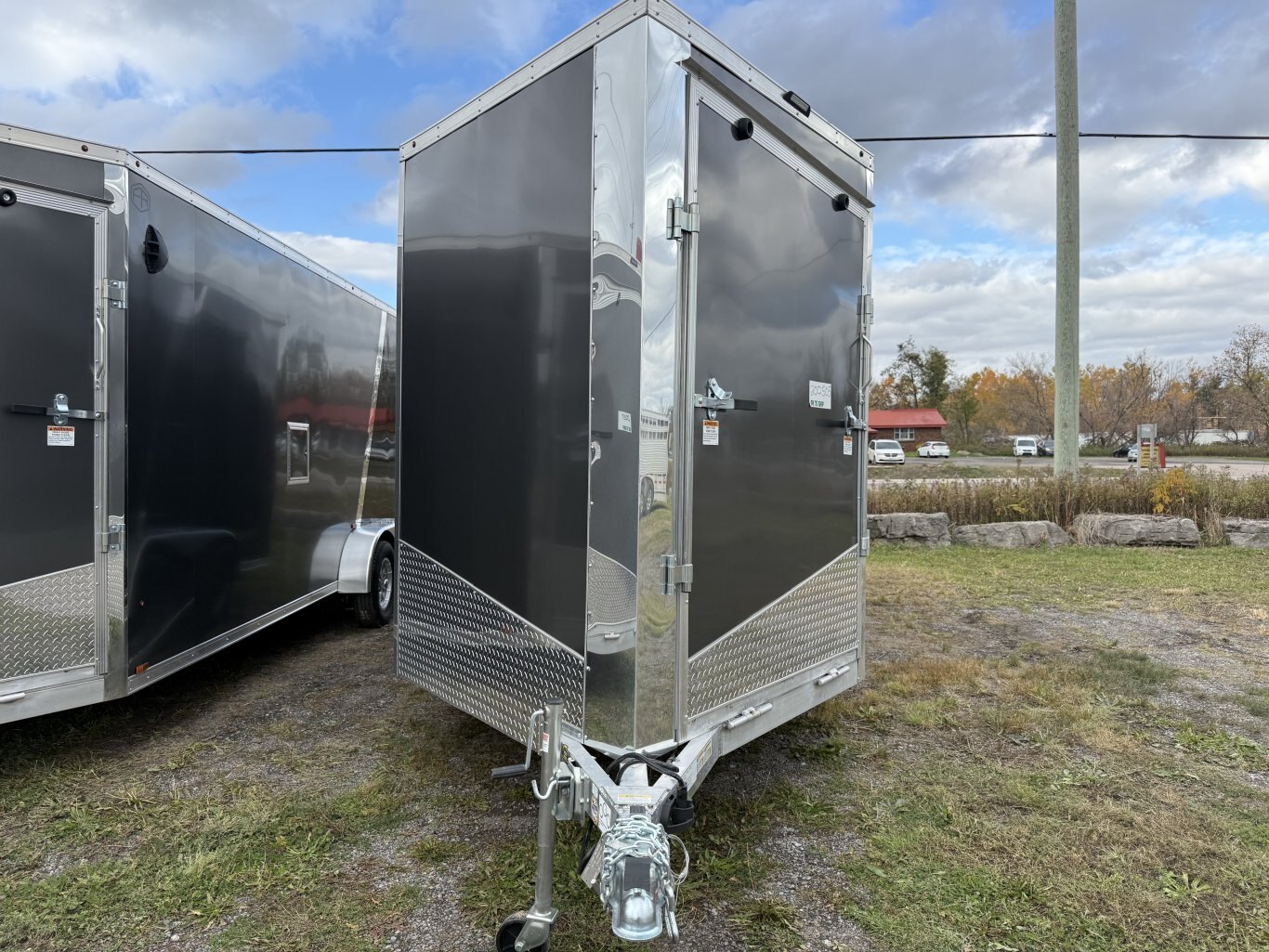 US CARGO 19' SNOWMOBILE TRAILER