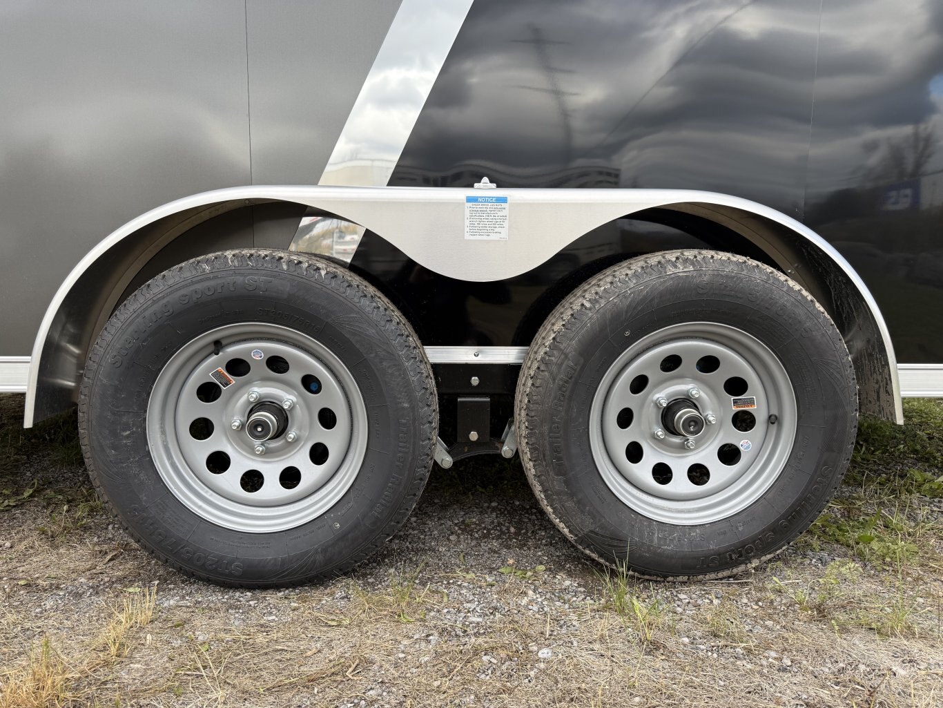 US CARGO 19' SNOWMOBILE TRAILER