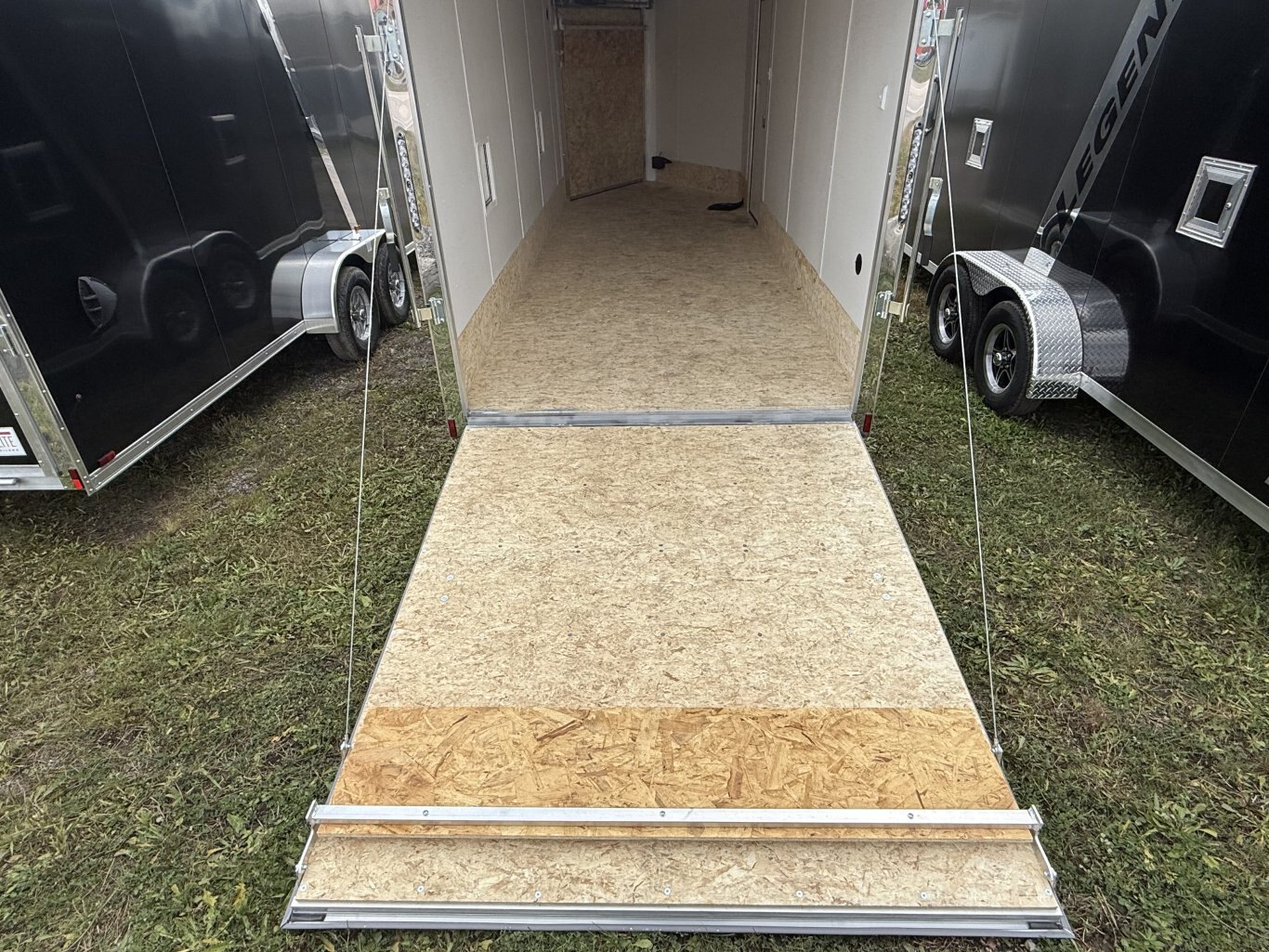 US CARGO 23' SNOWMOBILE TRAILER