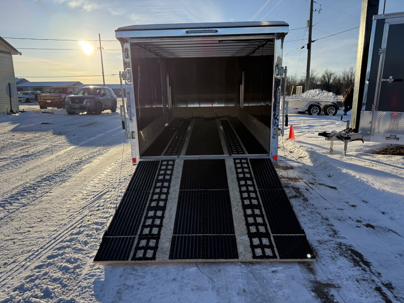 US CARGO 16' SNOWMOBILE TRAILER
