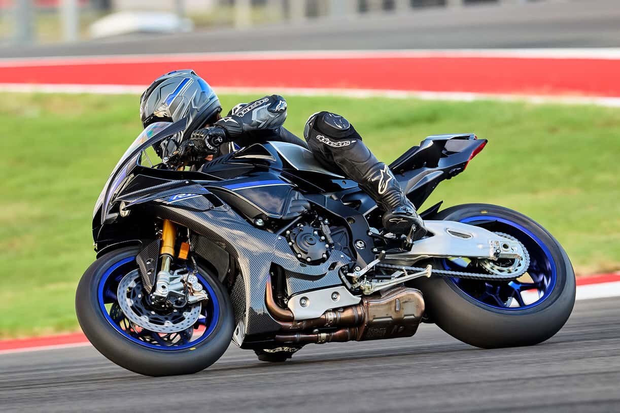 2025 Yamaha YZF R1M