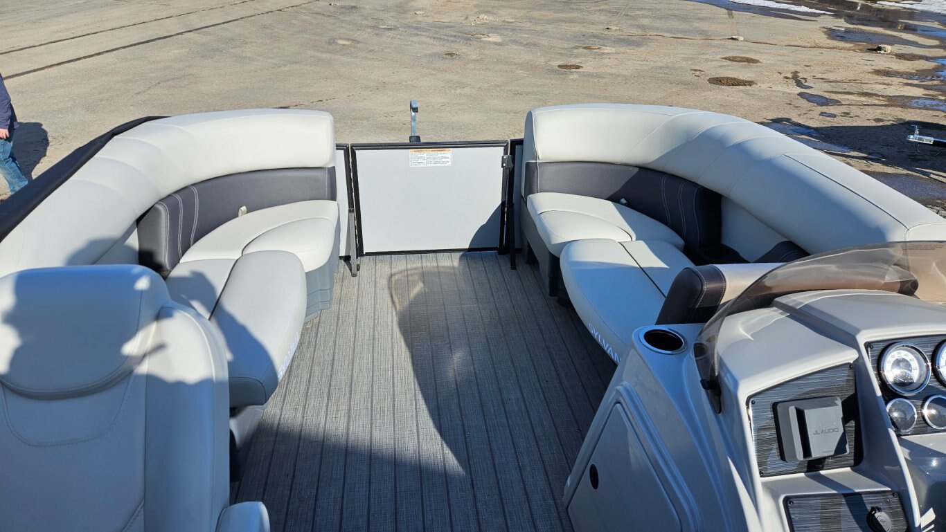 2023 Sylvan MIRAGE 8520 LZ