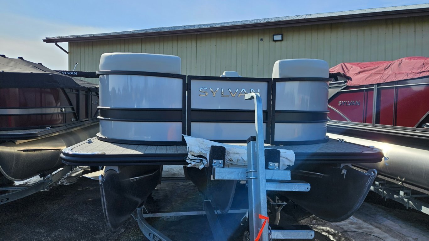 2023 Sylvan MIRAGE 8520 LZ