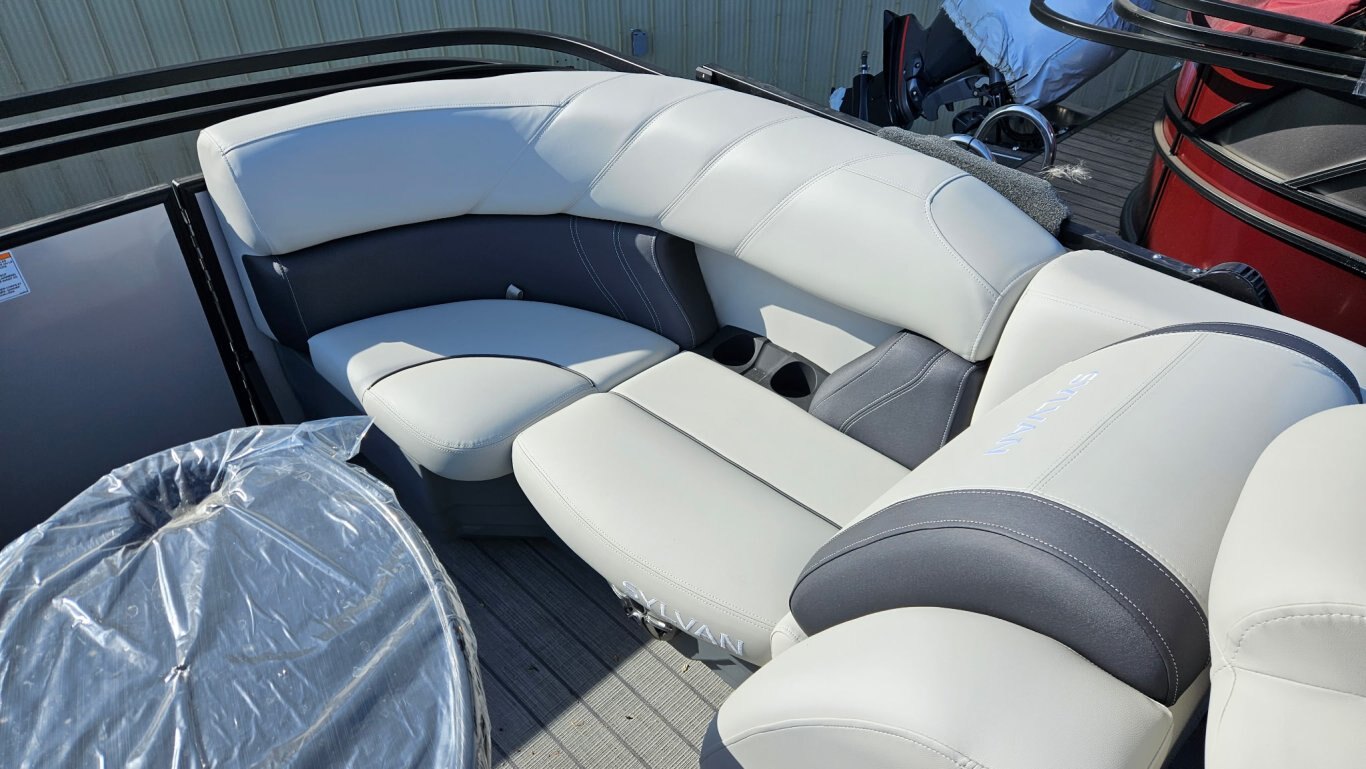 2023 SYLVAN MIRAGE 8520 LZ