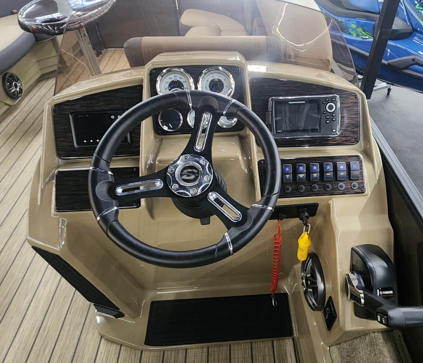 2024 Sylvan MIRAGE X3 PARTY FISH