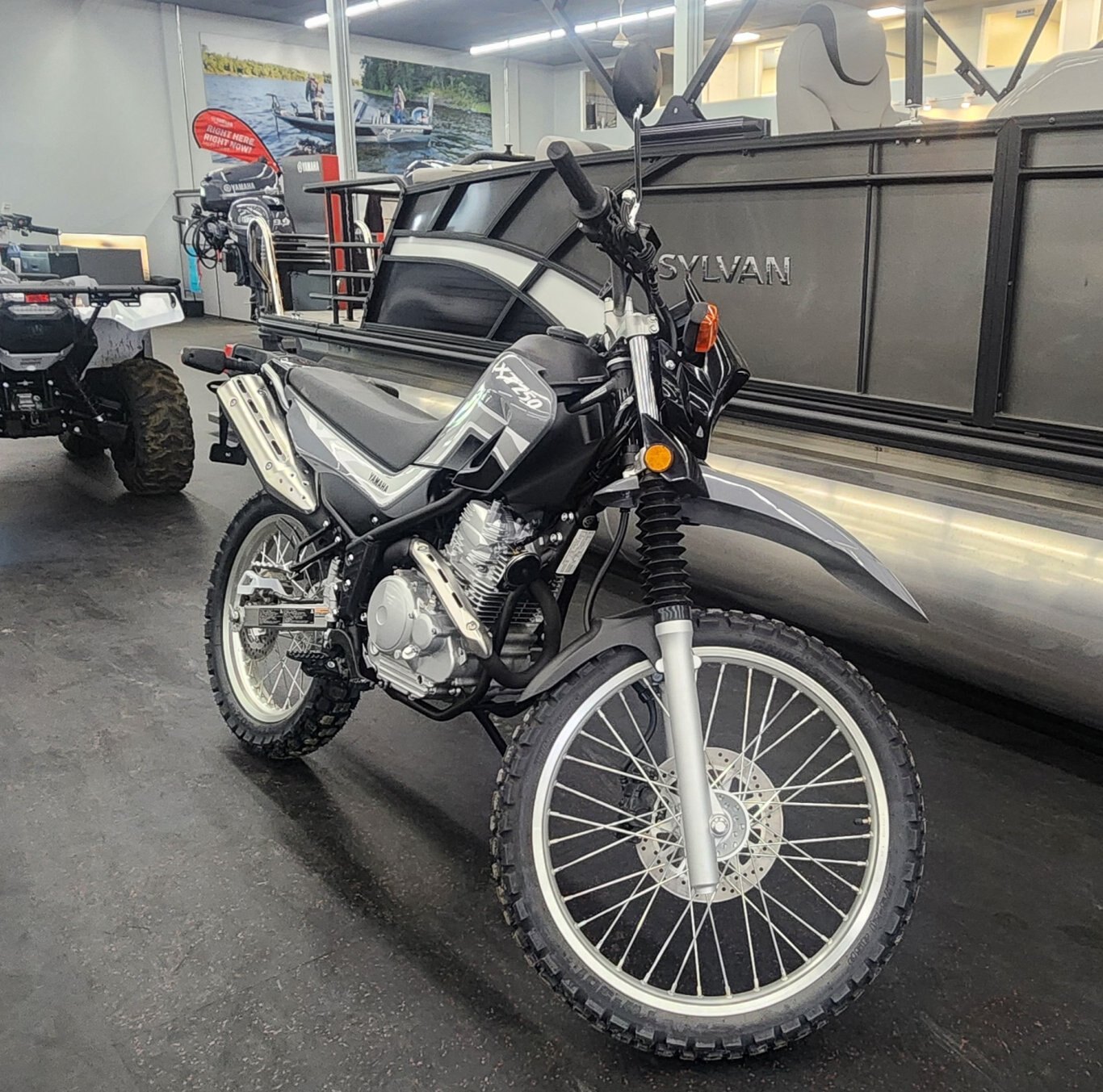 2024 YAMAHA XT250PC