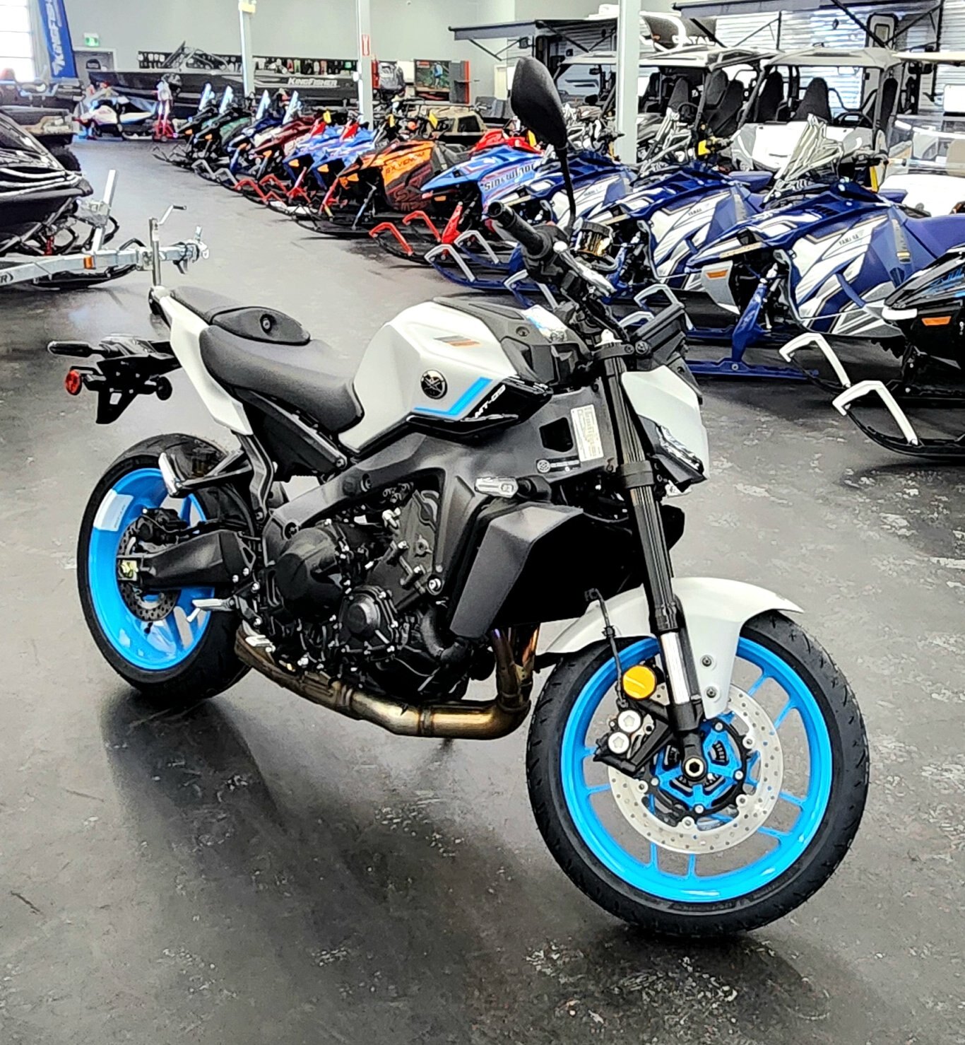 2025 YAMAHA MT 09