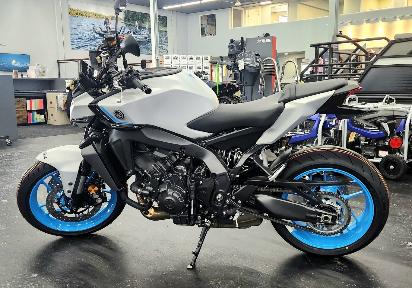 2025 YAMAHA MT 09