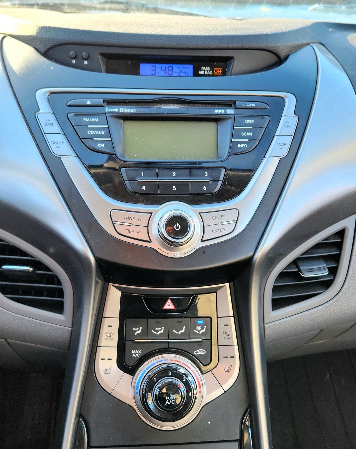 2013 Hyundai ELANTRA