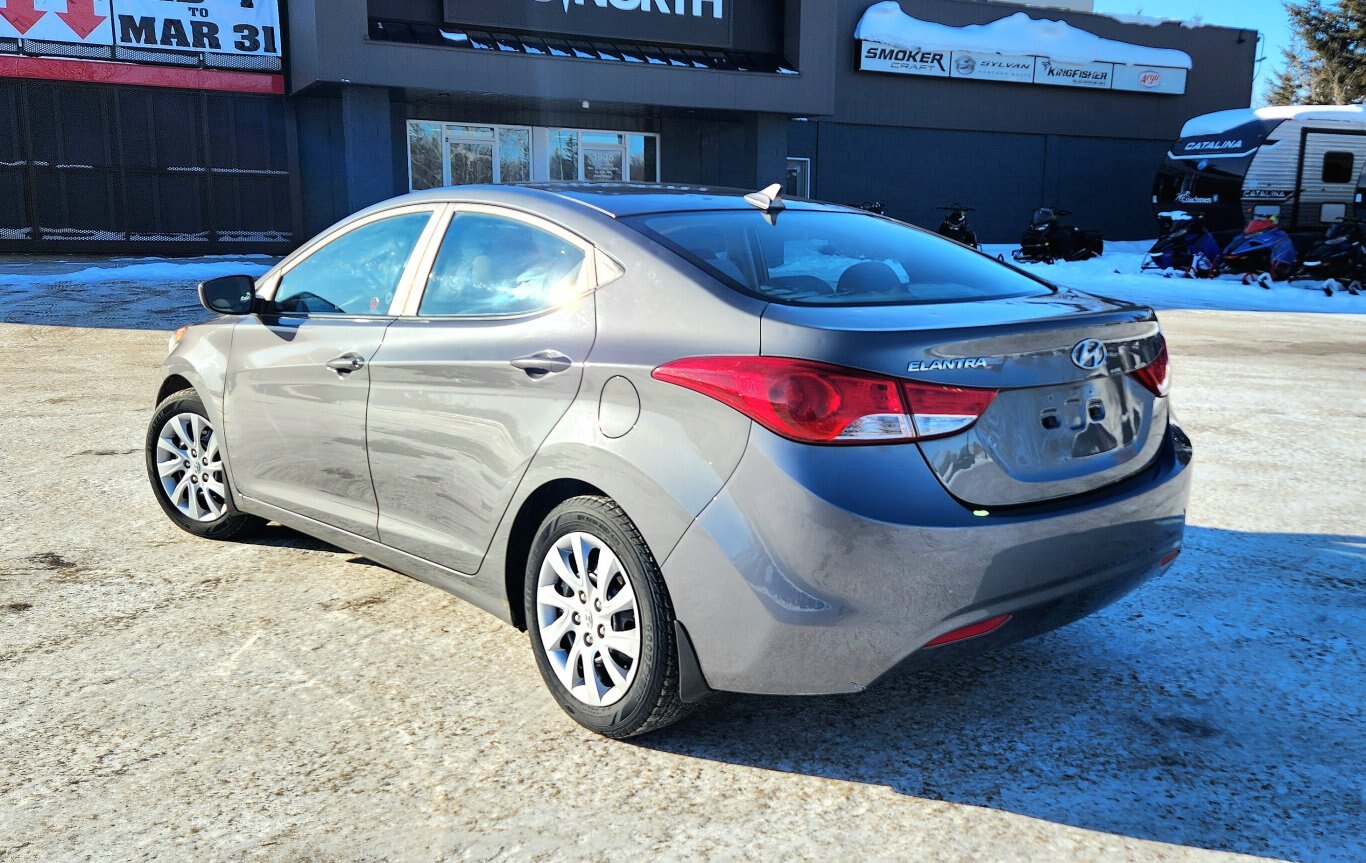 2013 Hyundai ELANTRA