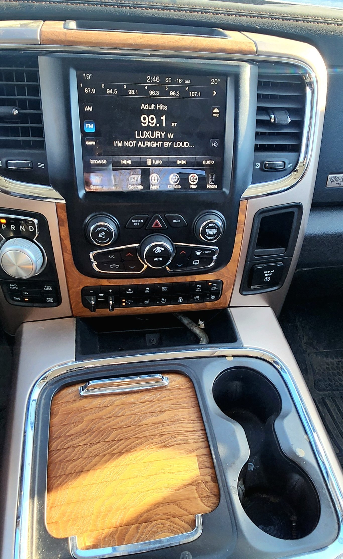 2016 Dodge RAM 1500 LONGHORN