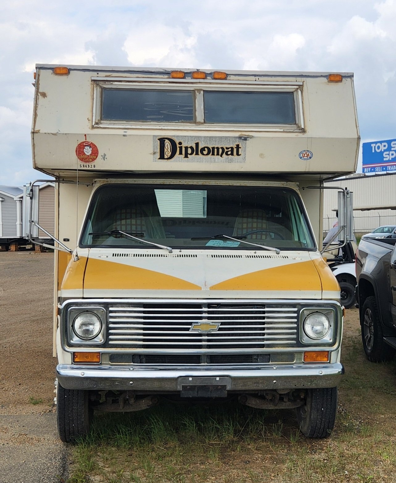 1977 CHEVY DIPLOMAT MOTOR HOME