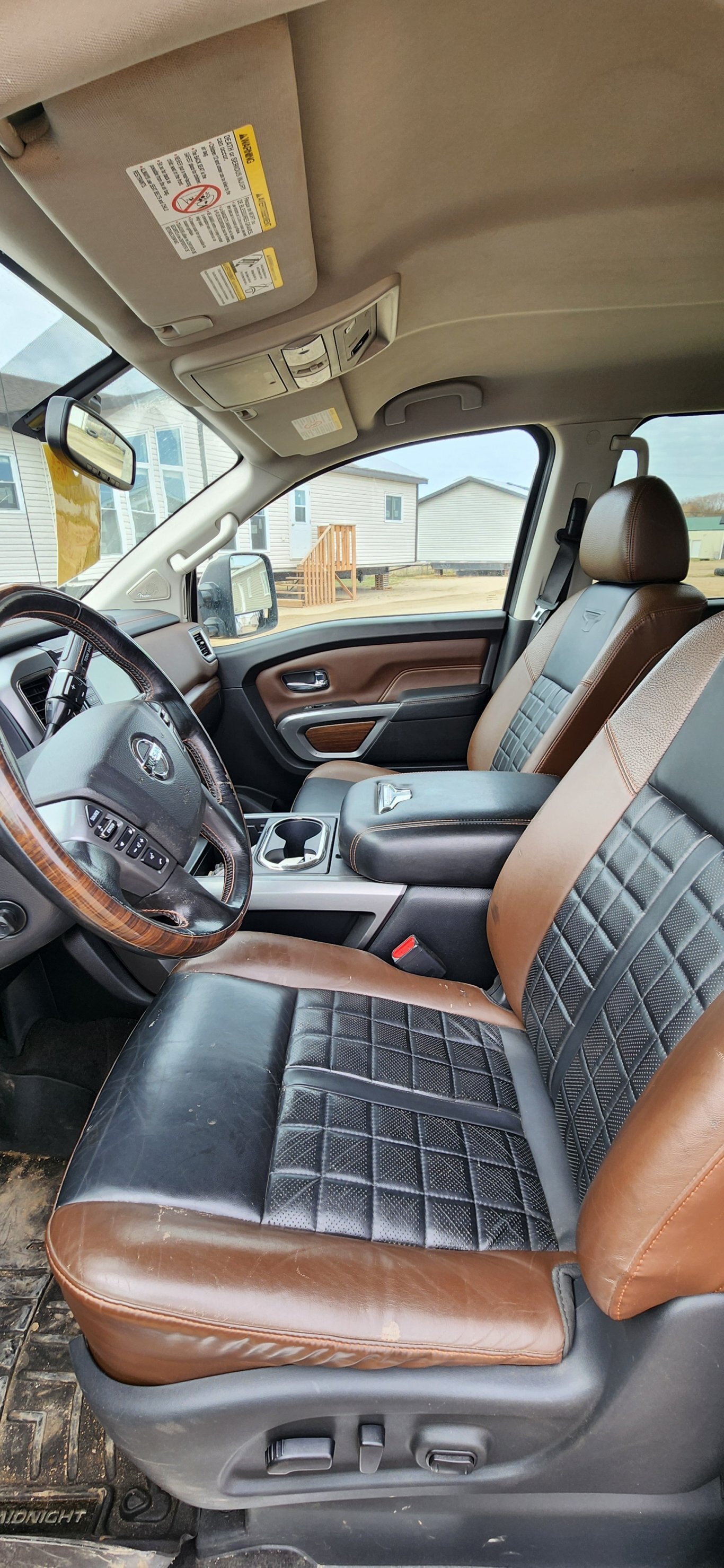 2019 NISSAN TITAN PLATINUM RESERVE