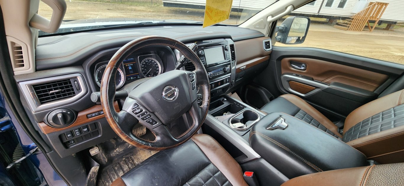 2019 NISSAN TITAN PLATINUM RESERVE