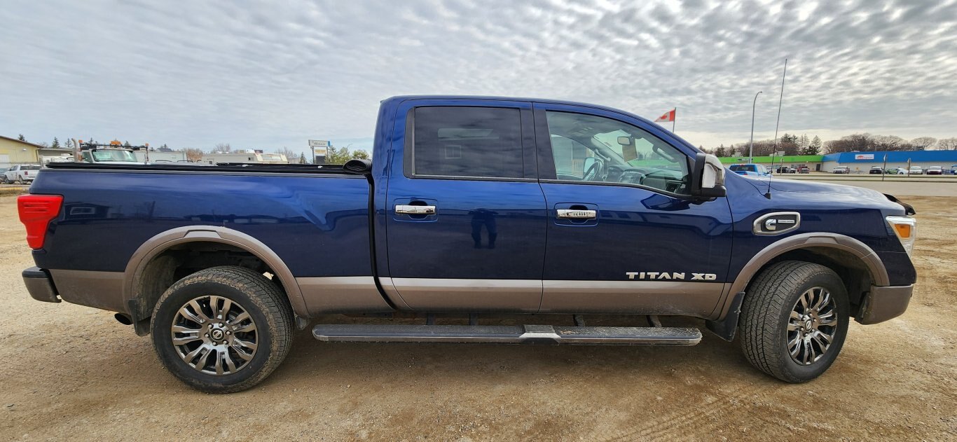 2019 NISSAN TITAN PLATINUM RESERVE