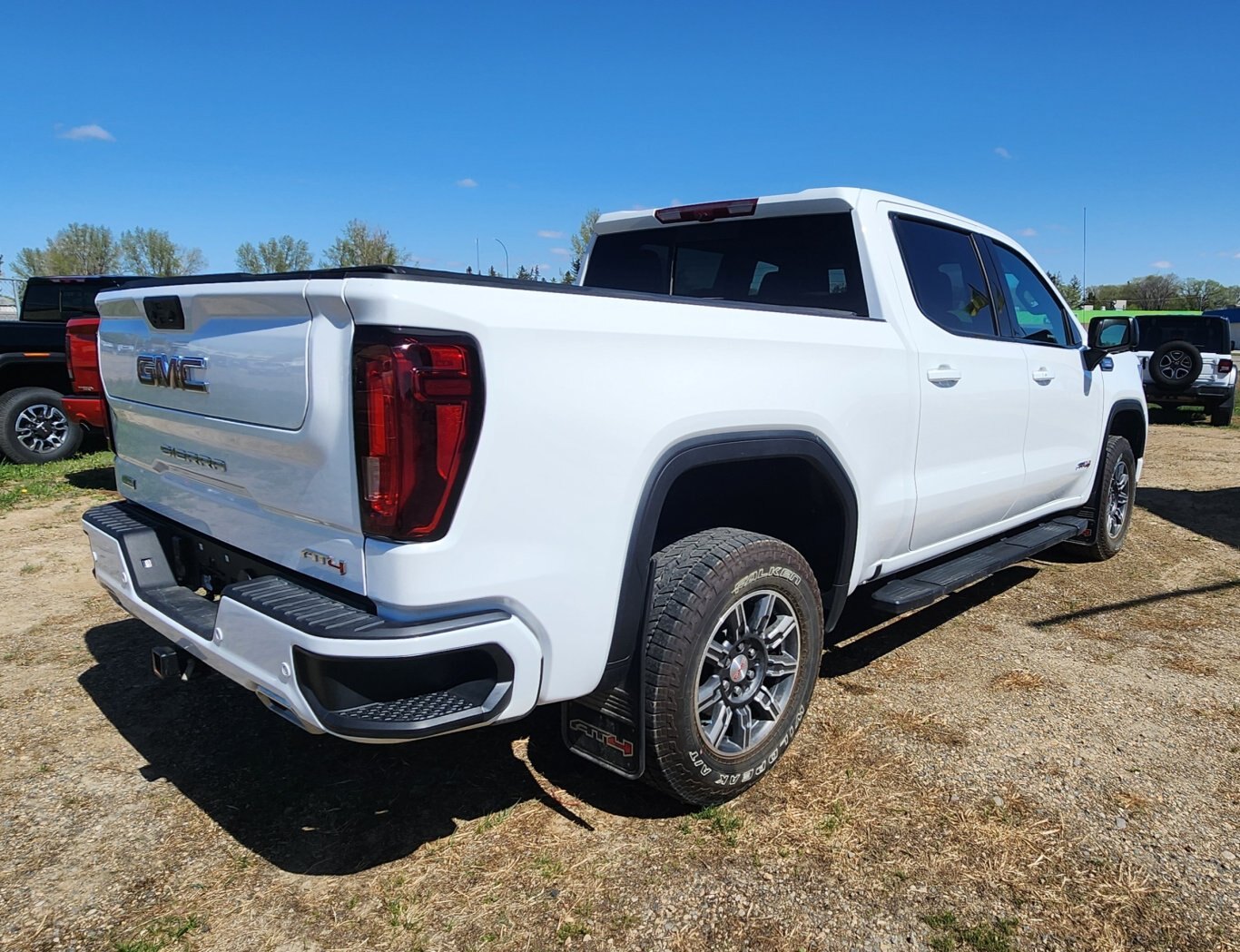2024 GMC SIERRA 1500 CREWCAB
