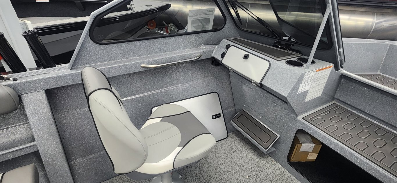 2025 KINGFISHER 2025 FALCON