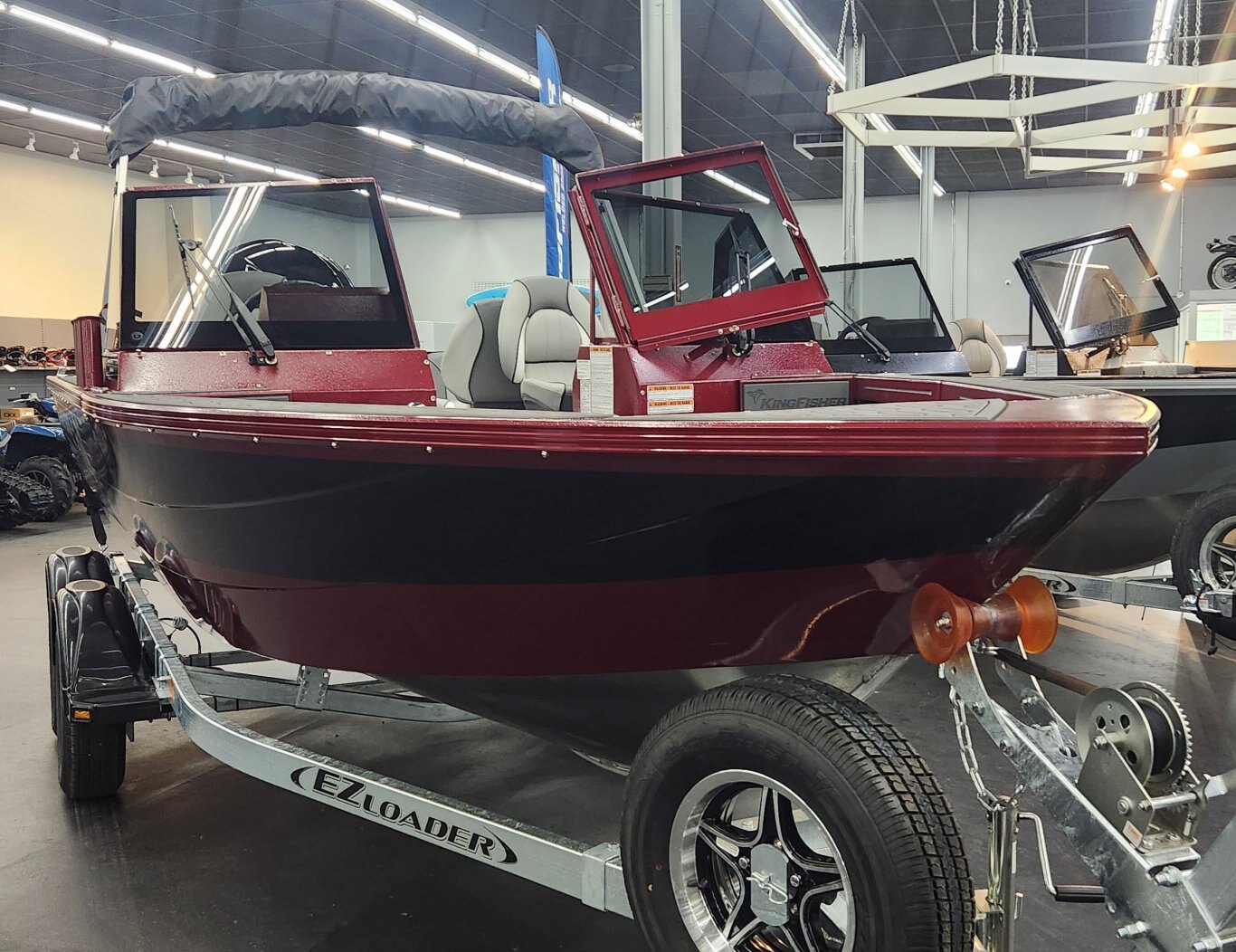 2026 KINGFISHER 1925 ARROW SPORT