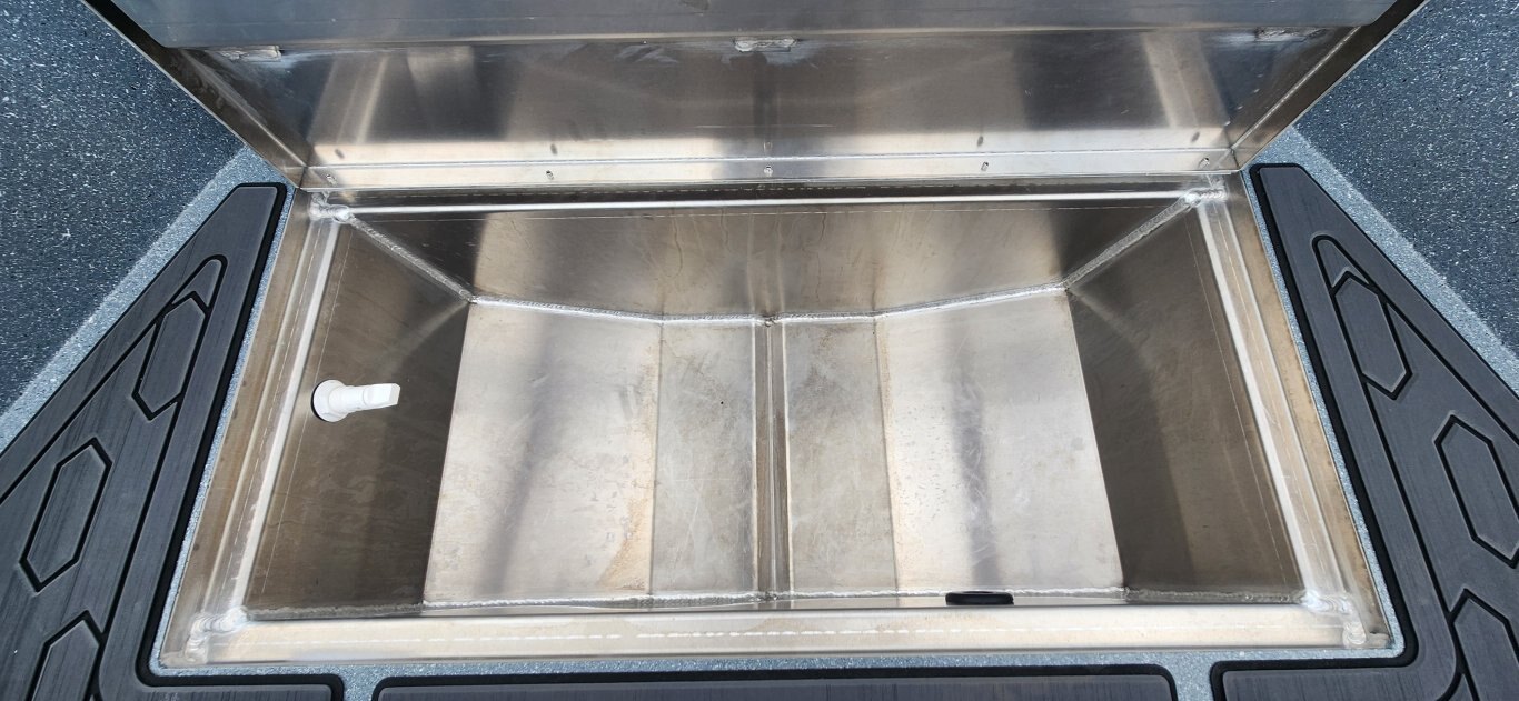 2026 KINGFISHER 2025 FALCON