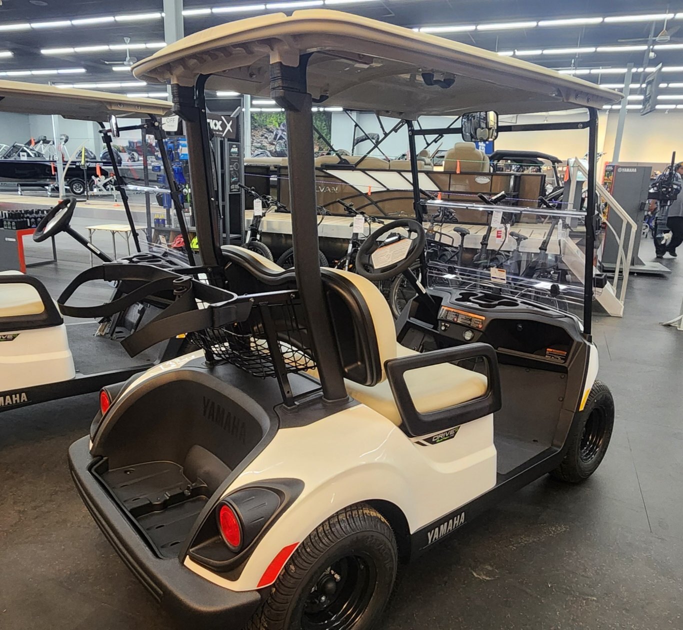 2025 YAMAHA DRIVE 2 PTV QUIETECH EFI
