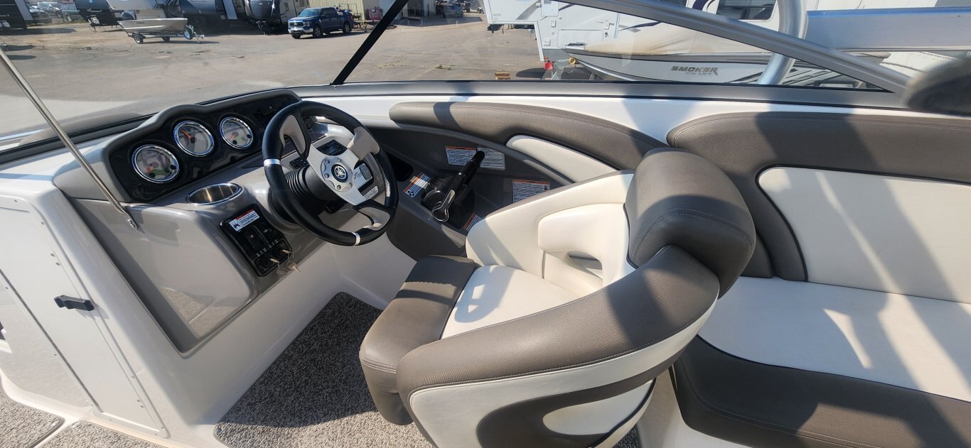 2011 YAMAHA 242 S LIMITED