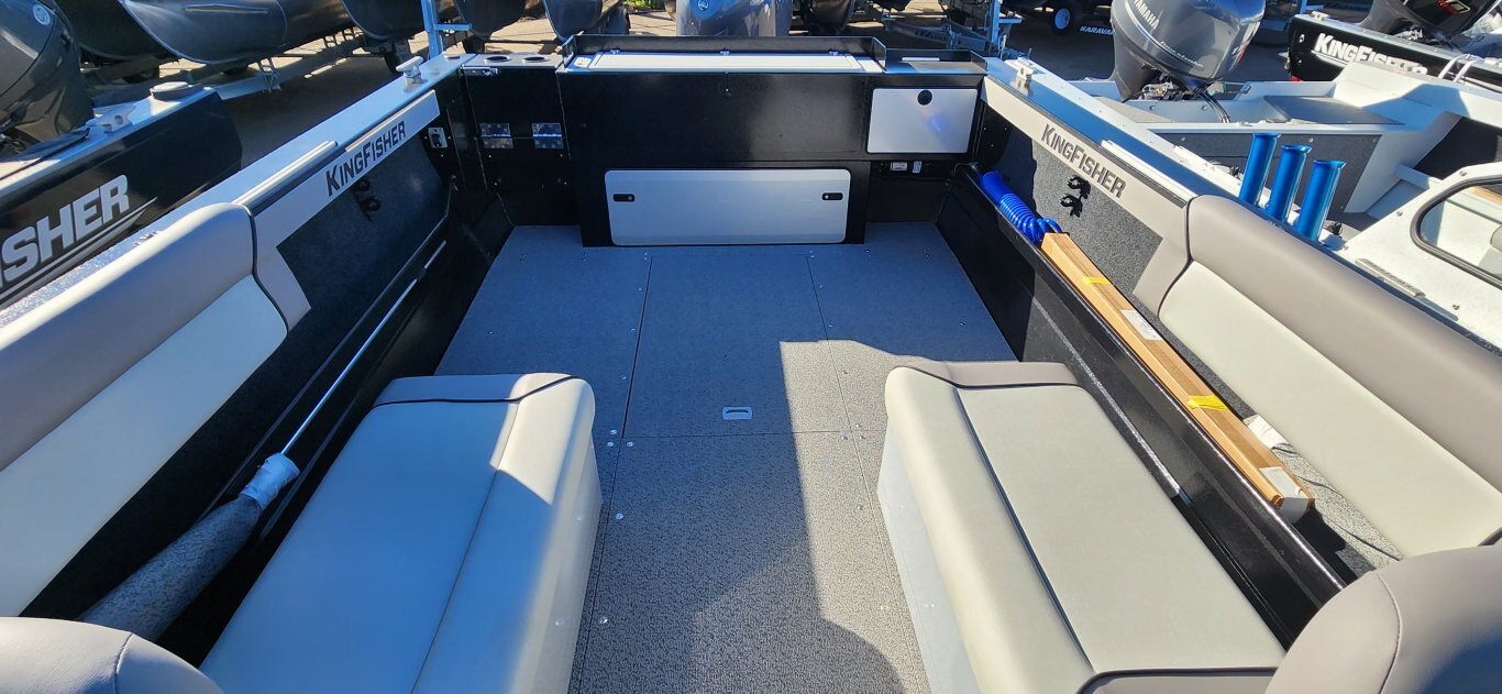 2026 KINGFISHER 2025 ESCAPE ST