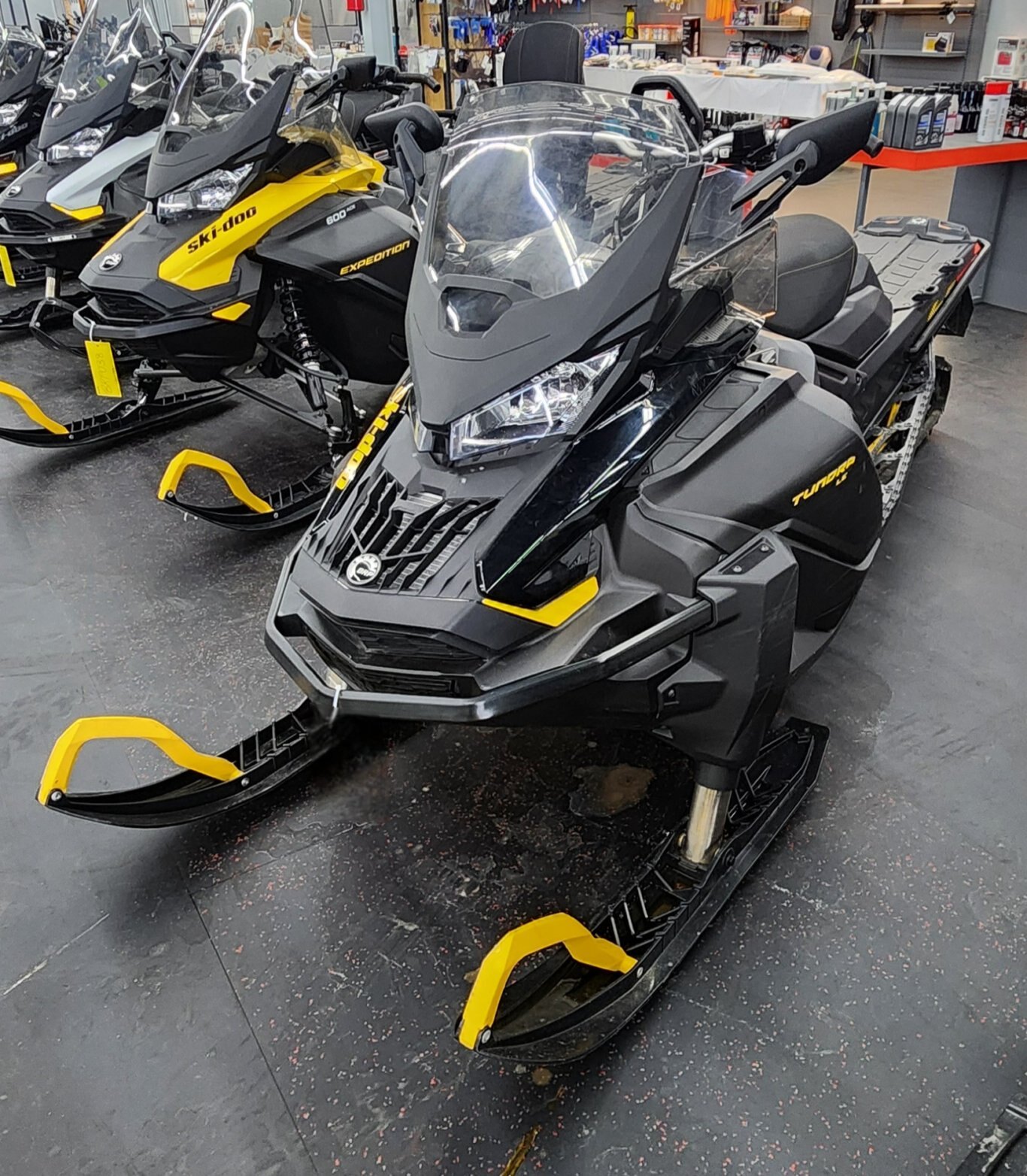 2024 Ski doo Tundra LE 600 EFI