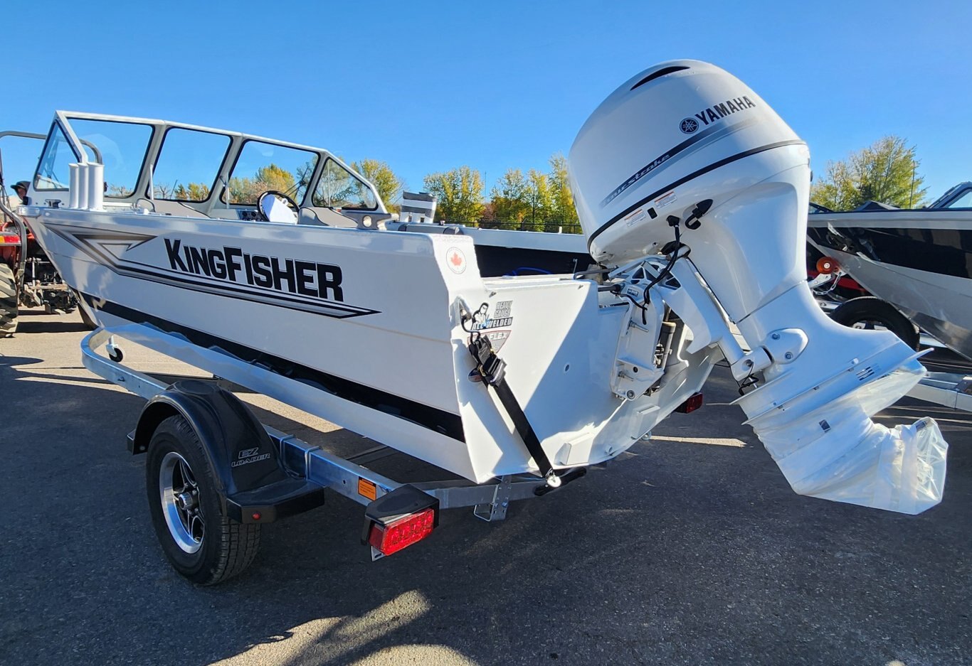 2026 KINGFISHER 1825 FALCON