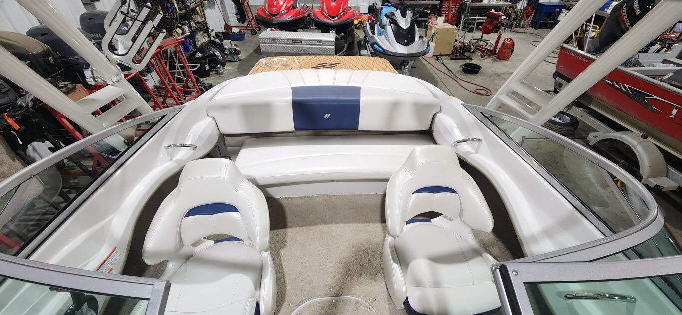 2011 FOUR WINNS H190