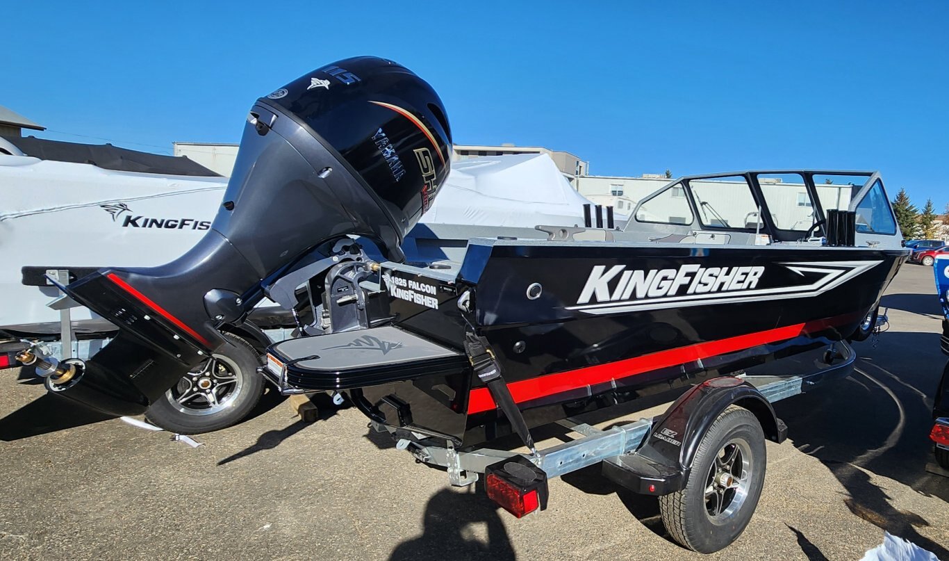 2026 KINGFISHER 1825 FALCON