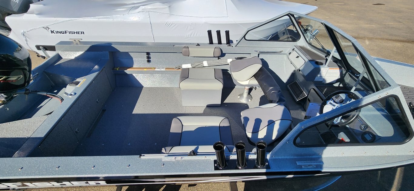 2026 KINGFISHER 1825 FALCON