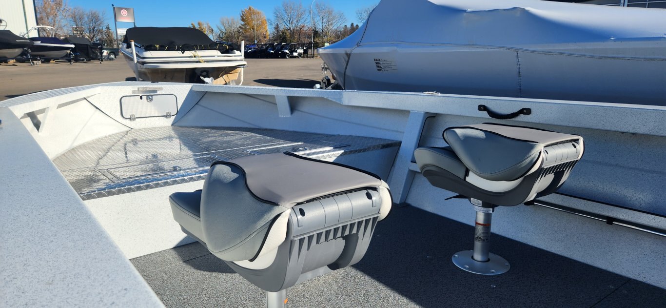 2026 KINGFISHER 1825 WARRIOR TILLER