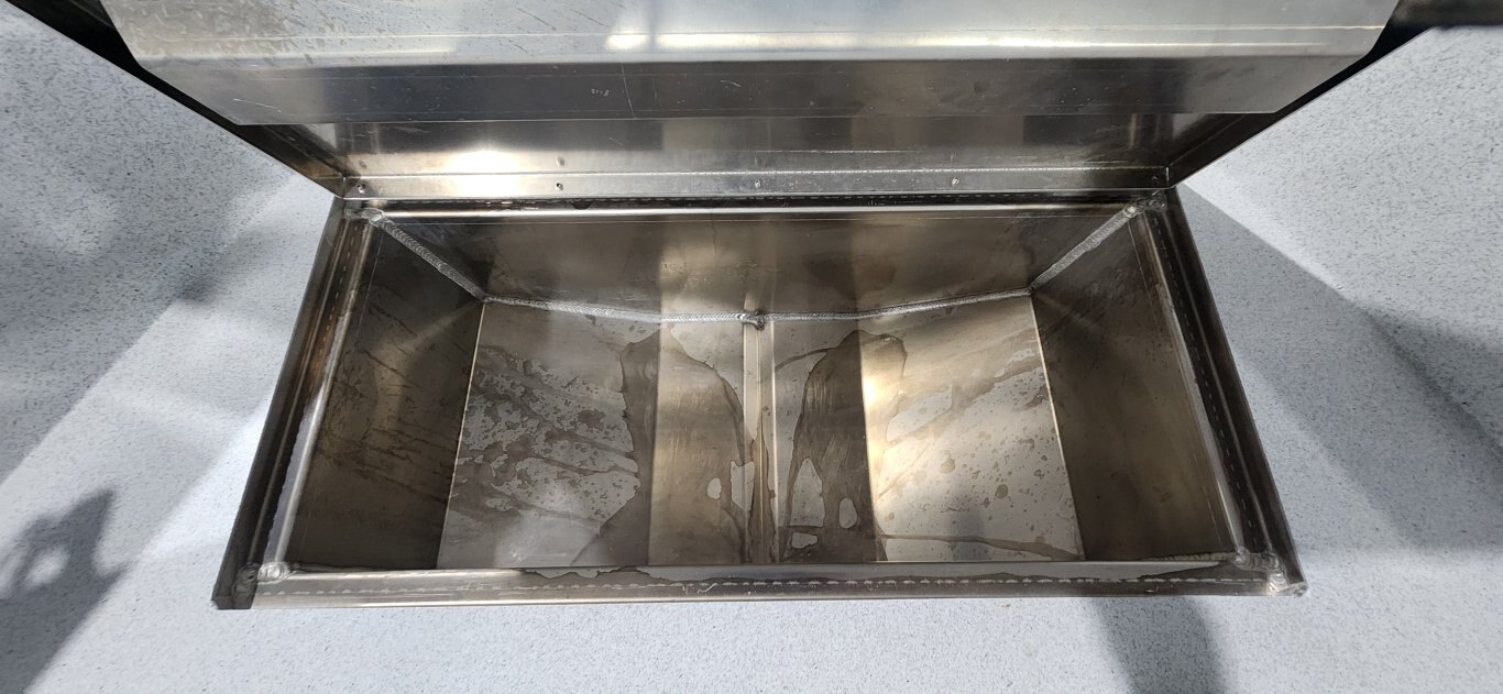 2026 KINGFISHER 2025 ESCAPE